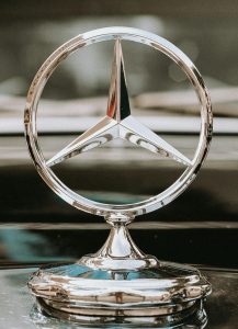 Mercedes logo